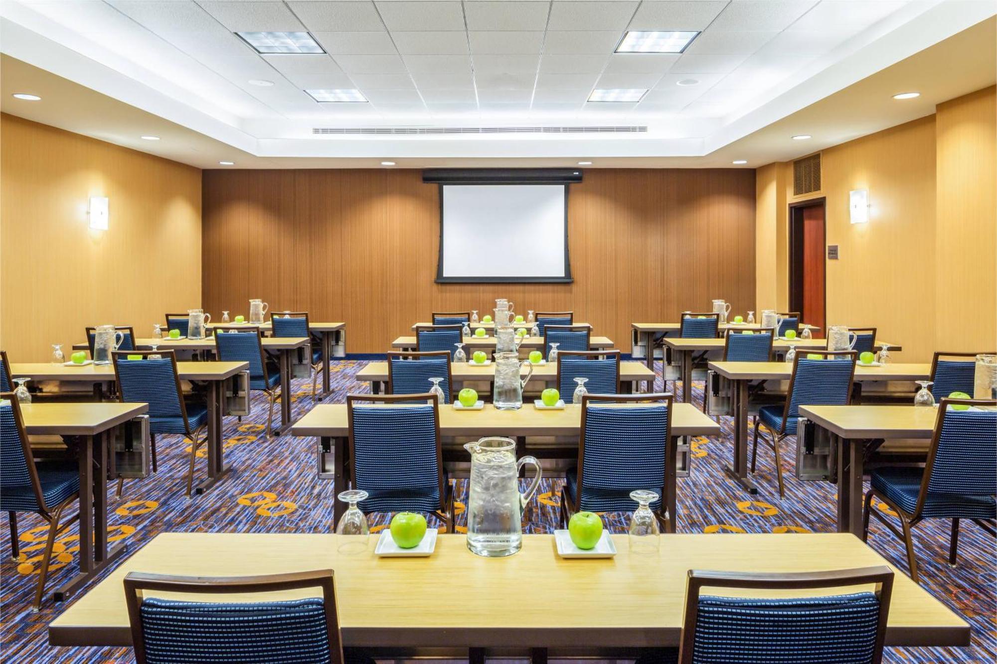 Courtyard By Marriott Houston Galleria Ngoại thất bức ảnh
