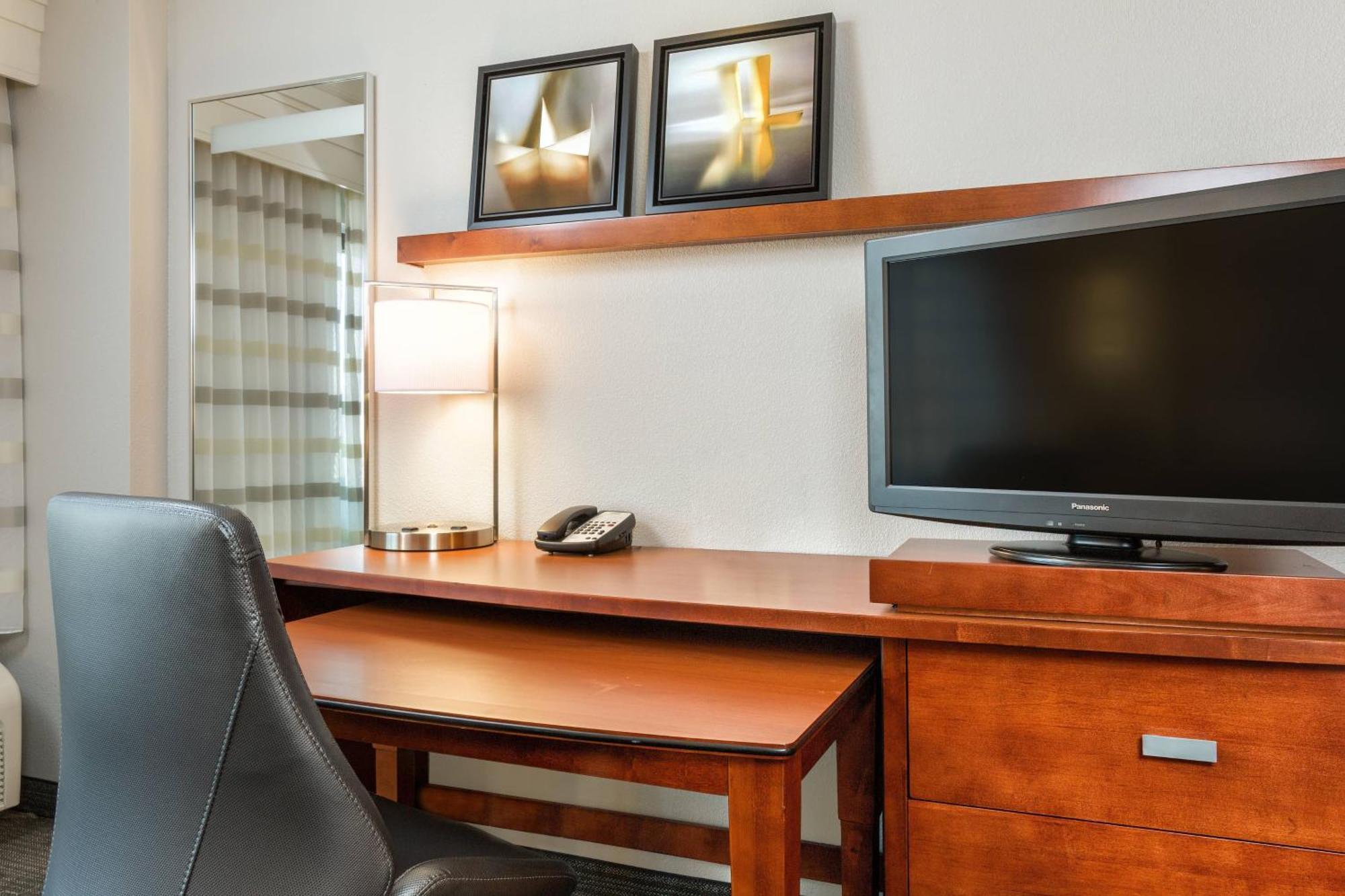 Courtyard By Marriott Houston Galleria Ngoại thất bức ảnh