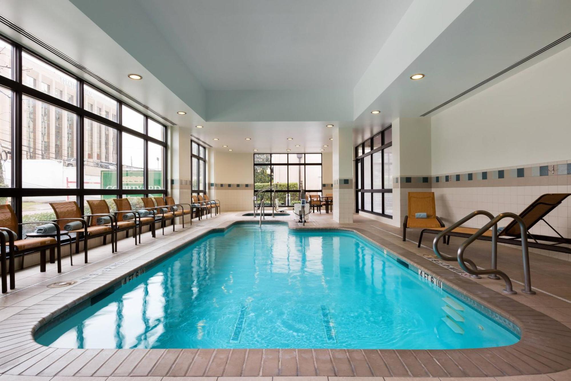 Courtyard By Marriott Houston Galleria Ngoại thất bức ảnh